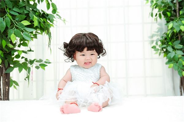梦见带别人的小孩子_人物篇_卜易居手机版