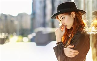 做梦梦到一个人代表什么_人物篇_卜易居手机版