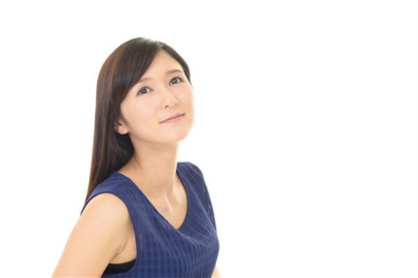 女性梦见自己尿裤子_人物篇_卜易居手机版