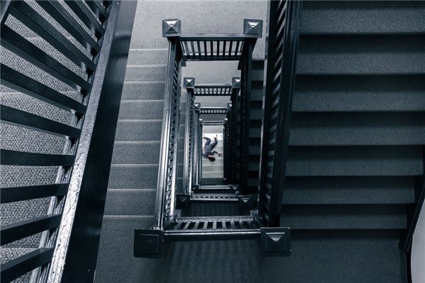 梦见不常联系同学死了_人物篇_卜易居手机版