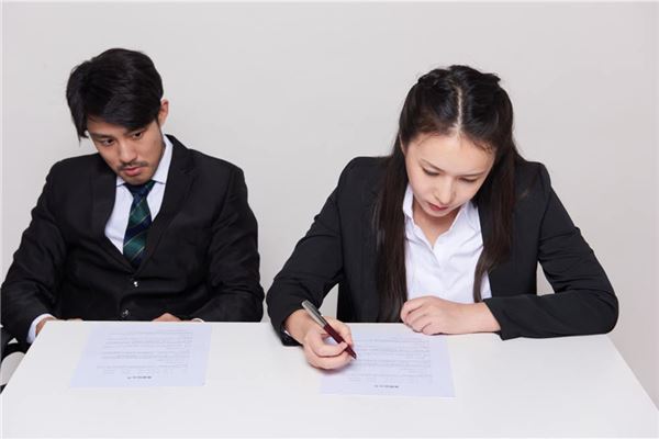 梦见和老公离婚了是什么预兆_人物篇_卜易居手机版
