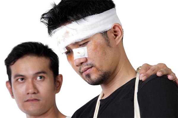 梦见自己被别人杀出了很多血_人物篇_卜易居手机版