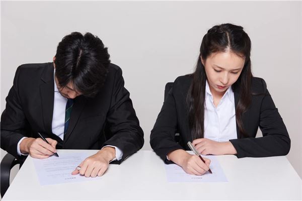 梦见婆婆让他儿子跟我离婚_人物篇_卜易居手机版