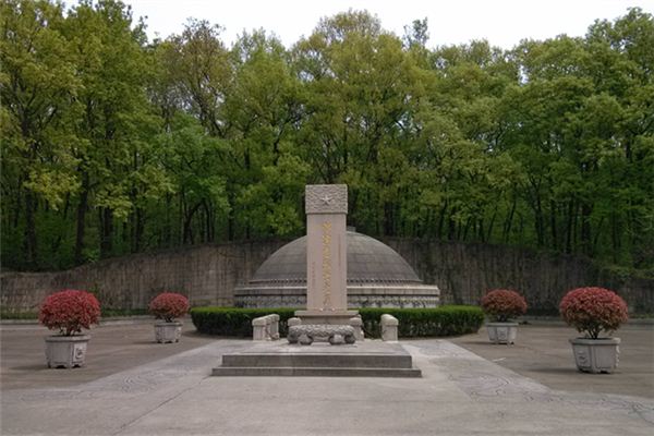 梦见陵墓_做梦梦到陵墓是什么意思_周公解梦大全查询手机版
